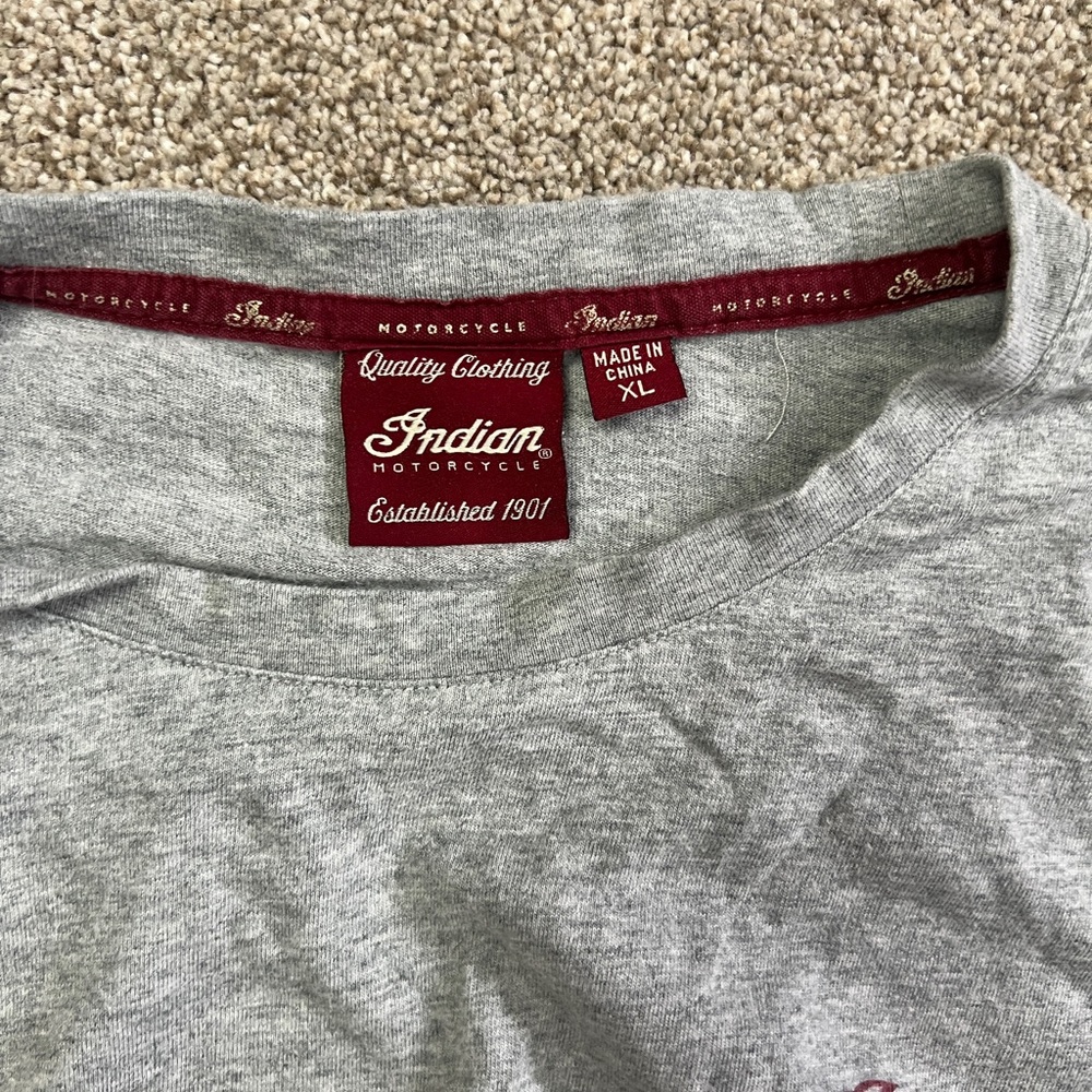 Indian Motorcycle Mechanic T Shirt - Picture 4 of 4